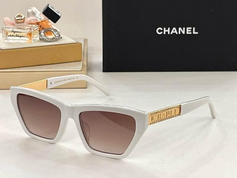 Chanel Sunglasses 1043